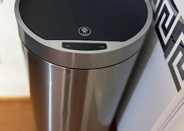 Appartamento Moderne Et Chaleureux Au Coeur De - Parfait Pour Courts Sejours *