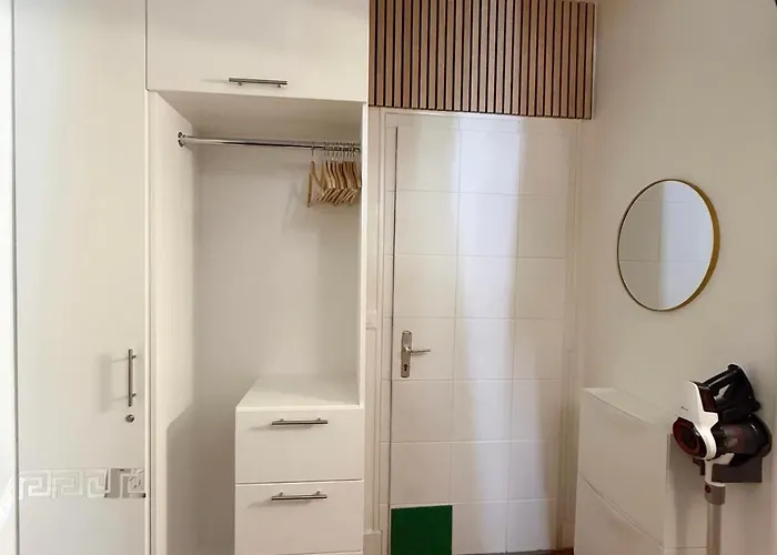 Moderne Et Chaleureux Au Coeur De - Parfait Pour Courts Sejours